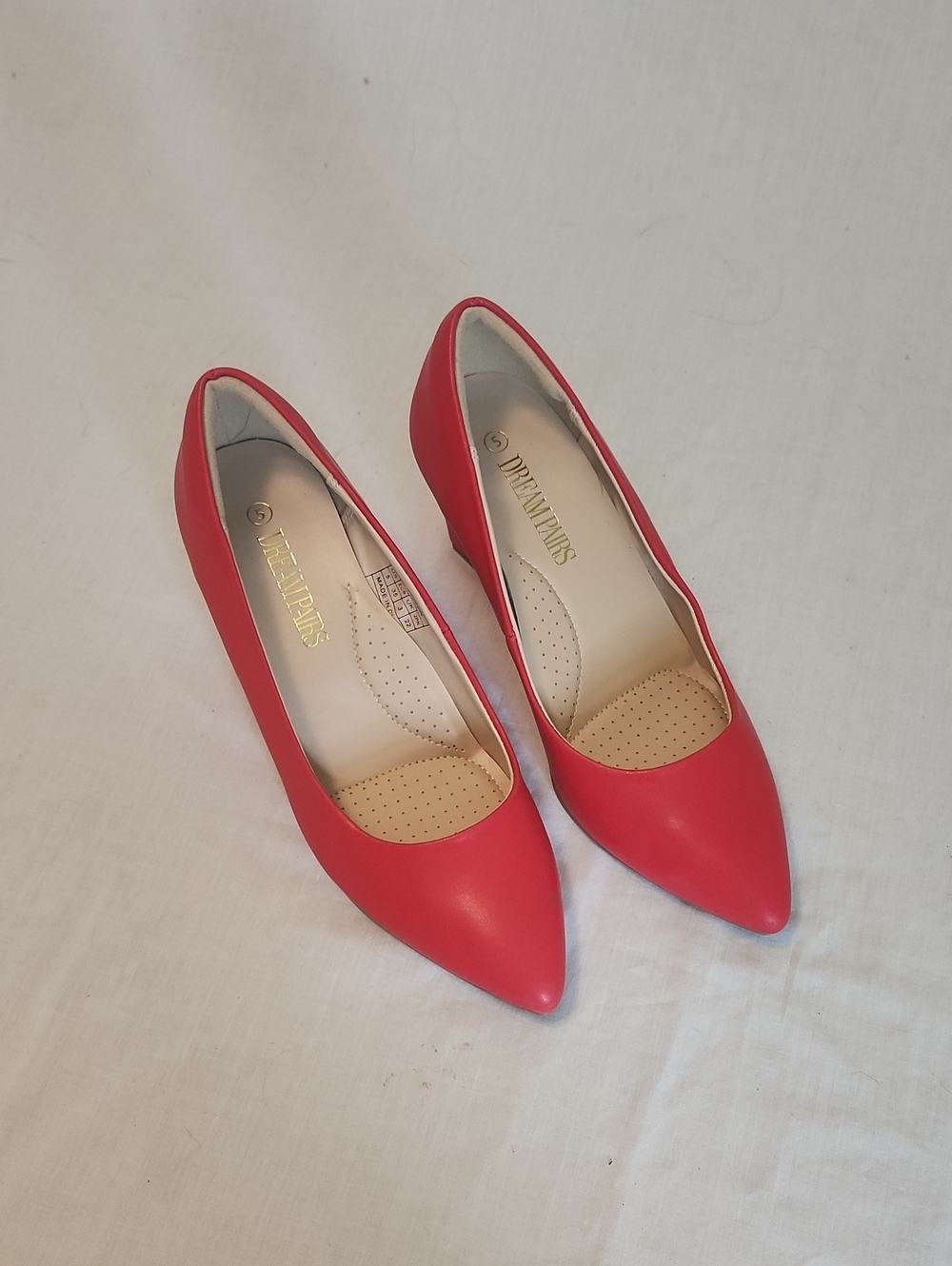 Dream Pairs Red Pointed Toe Pumps